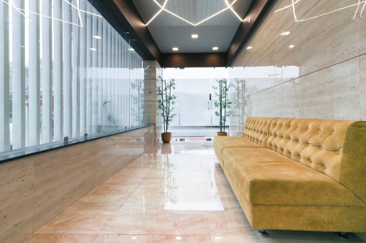 Oyo 60577 Sukhmani Residency Hotel Indore Ngoại thất bức ảnh