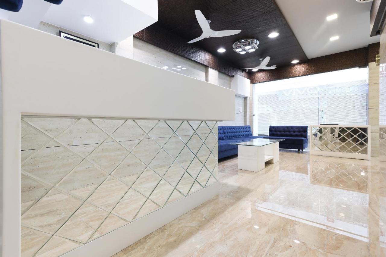 Oyo 60577 Sukhmani Residency Hotel Indore Ngoại thất bức ảnh
