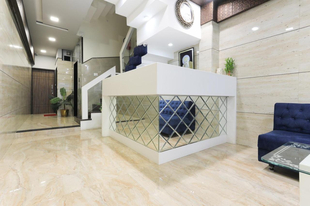 Oyo 60577 Sukhmani Residency Hotel Indore Ngoại thất bức ảnh